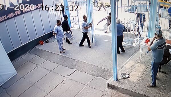 В Самарканде возбуждено уголовное дело в отношении лица избившего врача и сторожа больницы - Sputnik Узбекистан