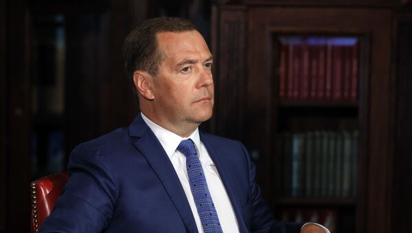 Заместитель председателя Совбеза РФ Д. Медведев дал интервью ИД Комсомольская правда - Sputnik Ўзбекистон