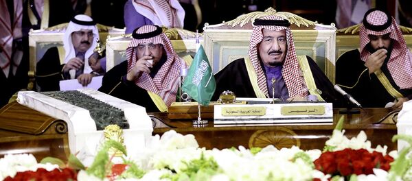 Саудия Арабистони қироли Абдулла ибн Абдул-Азиз Ал Сауд. Саудия Арабистони қироли Абдулла ибн Абдул-Азиз Ал Сауд. - Sputnik Ўзбекистон
