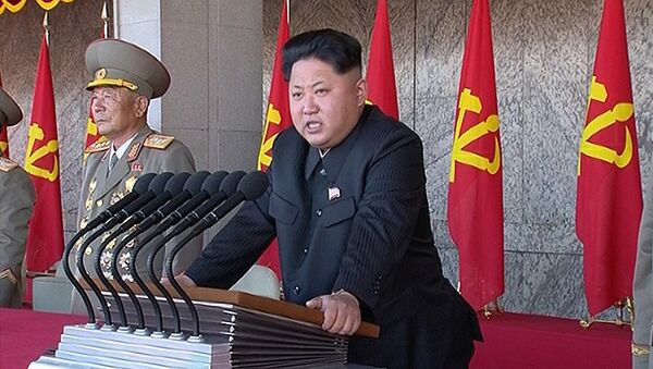 Северокорейский лидер Ким Чен Ын - Sputnik Ўзбекистон