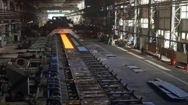 Прокат стали на металлургическом заводе - Sputnik Ўзбекистон