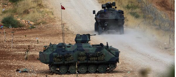 Турк армиясига тегишли техника Турк армиясига тегишли техника - Sputnik Ўзбекистон