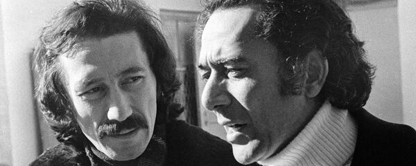 Ялла ансамбли солистлари Фаррух ва Ботир Зокировлар. Ялла ансамбли солистлари Фаррух ва Ботир Зокировлар. - Sputnik Ўзбекистон