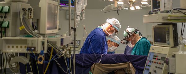 Кардиохирурглар Кардиохирурглар - Sputnik Ўзбекистон