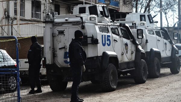 Полицейское оцепление вокруг места взрыва в Турции - Sputnik Узбекистан
