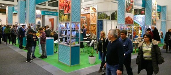 Ўзбекистон кўргазма стенди Ўзбекистон кўргазма стенди - Sputnik Ўзбекистон