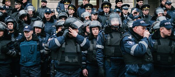 Антиправительственные протесты в Кишиневе Антиправительственные протесты в Кишиневе - Sputnik Узбекистан