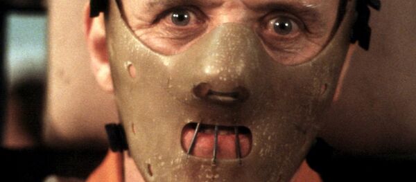 Энтони Хопкинс Ганниббал Лектер (Қўзичоқлар сукути фильми) ролида - Sputnik Ўзбекистон