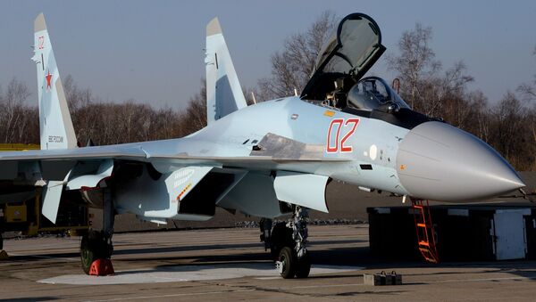 Istrebitel Su-35S - Sputnik O‘zbekiston