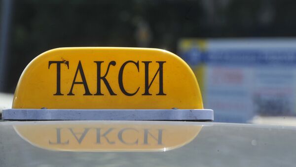 Знак такси - Sputnik Ўзбекистон
