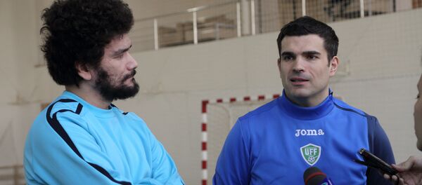 Тренер сборной Узбекистана по футзалу Хосе Мария Мендез - Sputnik Узбекистан