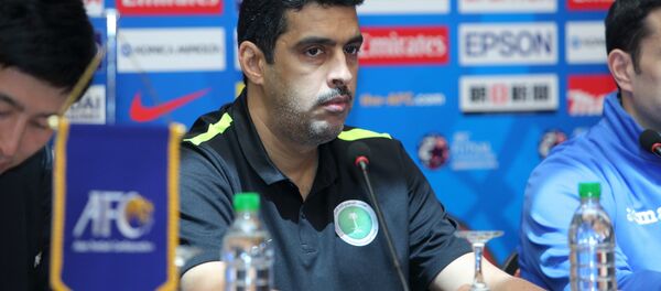 Тренер команды Саудовской Аравии по футзалу Абдуллох ар-Рашид Тренер команды Саудовской Аравии по футзалу Абдуллох ар-Рашид - Sputnik Узбекистан