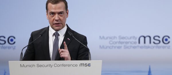 Премьер-министр РФ Д. Медведев принял участие в Мюнхенской конференции по безопасности - Sputnik Узбекистан