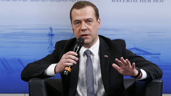 Премьер-министр РФ Дмитрий Медведев на Мюнхенской конференции - Sputnik Узбекистан
