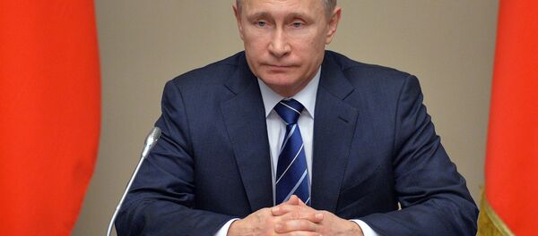 Президент России Владимир Путин Президент России Владимир Путин - Sputnik Узбекистан