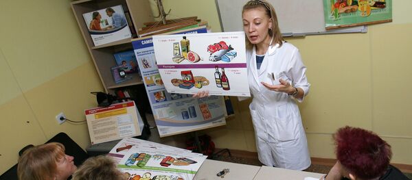 Занятия посвященные правилам здорового питания Занятия посвященные правилам здорового питания - Sputnik Узбекистан
