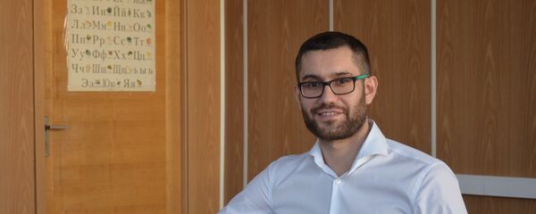 Лингвист Михаил Осадчий Лингвист Михаил Осадчий - Sputnik Узбекистан