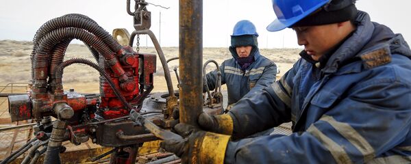 Добыча нефти Добыча нефти - Sputnik Узбекистан
