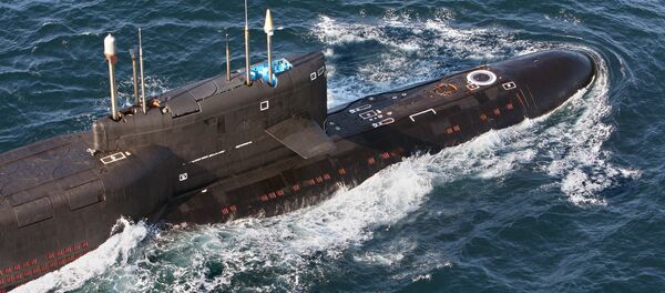 Ракетный подводный крейсер стратегического назначения в море - Sputnik Узбекистан
