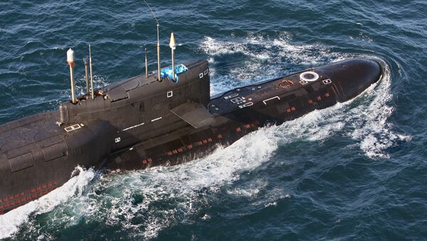 Ракетный подводный крейсер стратегического назначения в море - Sputnik Узбекистан