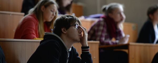 Талабалар аудиторияда Талабалар аудиторияда - Sputnik Ўзбекистон