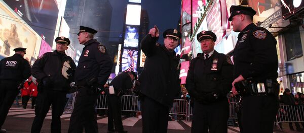 Америка полицияси ходимлари Америка полицияси ходимлари - Sputnik Ўзбекистон