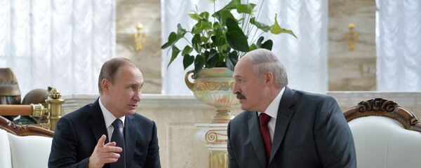 Владимир Путин ва Александр Лукашенко Владимир Путин ва Александр Лукашенко - Sputnik Ўзбекистон
