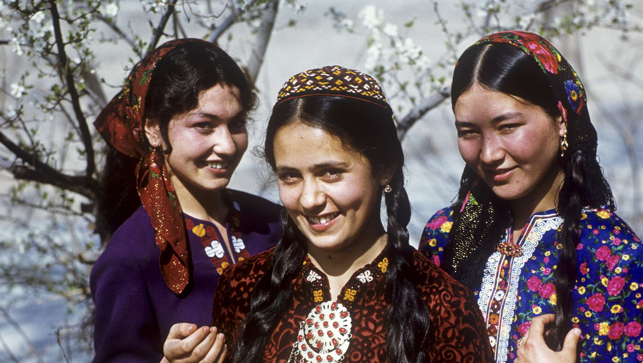 Узбекская туркменская. Туркмены Жужань. Туркменки женщины. Туркмены внешность. Девушки из Туркменистана.