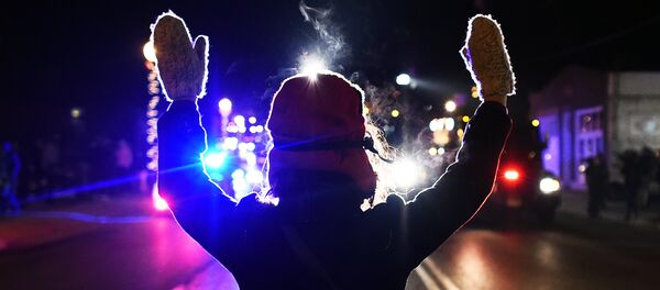 Чернокожие преступники получают более длительные наказания Чернокожие преступники получают более длительные наказания - Sputnik Узбекистан