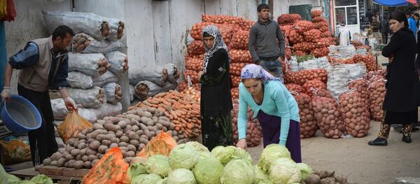 Dushanbedagi Yashil bozor Dushanbedagi Yashil bozor - Sputnik O‘zbekiston