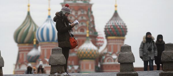 Туристы на Красной площади в Москве Туристы на Красной площади в Москве - Sputnik Узбекистан
