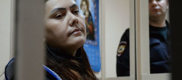 Ҳибсга олинган қотил-энага Гулчеҳра Бобоқулова Ҳибсга олинган қотил-энага Гулчеҳра Бобоқулова - Sputnik Ўзбекистон