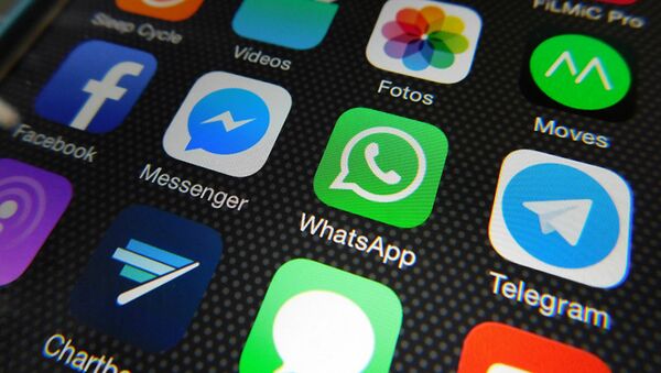 Whatsapp, Facebook Messenger, Telegram, Messages - Sputnik Ўзбекистон