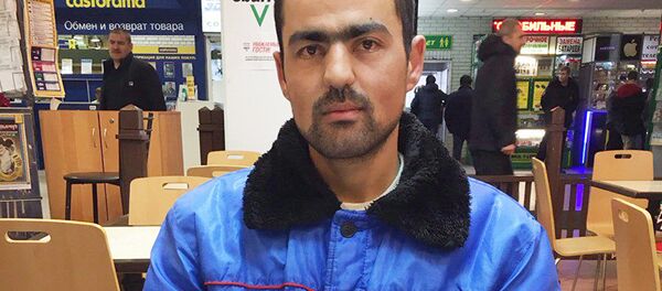 Уроженец Таджикистана Шерзод Насруллоев Уроженец Таджикистана Шерзод Насруллоев - Sputnik Узбекистан