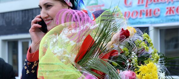 Букет на 8 марта Букет на 8 марта - Sputnik Ўзбекистон