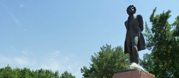 Памятник Пушкину в Ташкенте - Sputnik Узбекистан