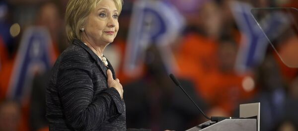 Кандидат в президенты от Демократической партии США Хиллари Клинтон - Sputnik Узбекистан