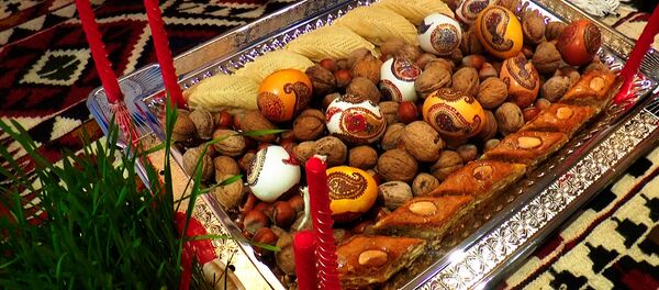 Рецепт азербайджанских сладостей к празднику Новруз - Sputnik Узбекистан