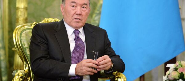 Қозоғистон президенти Нурсултон Назарбоев Қозоғистон президенти Нурсултон Назарбоев - Sputnik Ўзбекистон