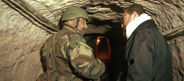 Мы сохраняем бдительность – сирийский командир о перемирии Мы сохраняем бдительность – сирийский командир о перемирии - Sputnik Узбекистан