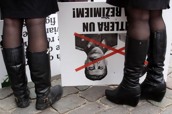 Шествие легионеров Ваффен СС и их сторонников в Риге - Sputnik Узбекистан