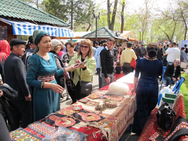 Ярмарка на праздновании Навруза - Sputnik Узбекистан