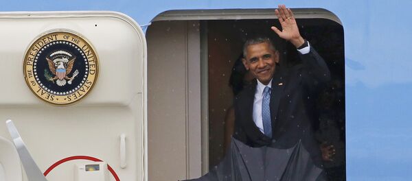 AQSh prezidenti Barak Obama Gavana aeroportida - Sputnik O‘zbekiston