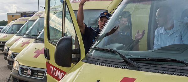 Сотрудники медицинской службы Сотрудники медицинской службы - Sputnik Узбекистан