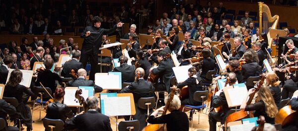 Азиз Шохакимов в Дюссельдорфе Азиз Шохакимов в Дюссельдорфе - Sputnik Узбекистан