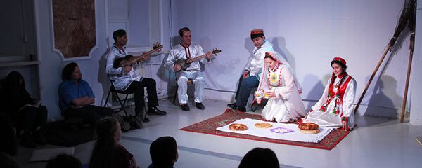 Перфоманс, посвященный Наврузу в Театр.doc Перфоманс, посвященный Наврузу в Театр.doc - Sputnik Узбекистан