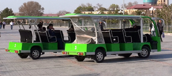 Туристические электро-автобусы в Самарканде - Sputnik Узбекистан