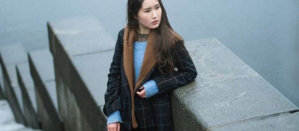 19-летняя художница из Бишкека Алия Шагиева 19-летняя художница из Бишкека Алия Шагиева - Sputnik Узбекистан