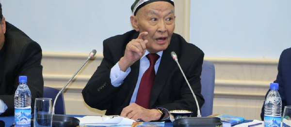 Поэт Абдулла Арипов - Sputnik Узбекистан