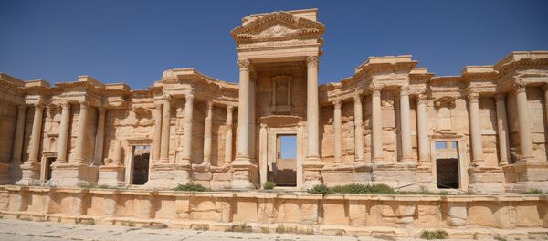 Разрушенная историческая часть Пальмиры Разрушенная историческая часть Пальмиры - Sputnik Узбекистан
